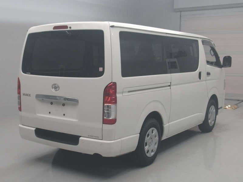 2021 Toyota Hiace 2.8*D/T*LWB* 5DR*6 SEATS, photo 2