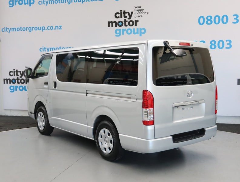 2021 Toyota Hiace 2.8* D/T* 4WD*5 DOOR*, photo 2