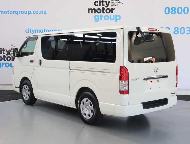 2021 Toyota Hiace 2.8*D/T* LWB* 6 SEATER*, photo 2