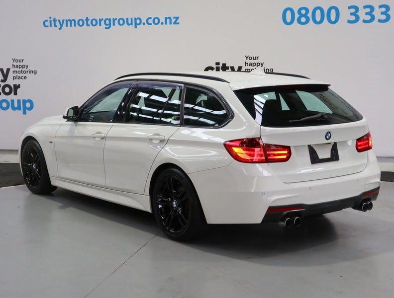 2013 BMW 320i 20* M-SPORT*BLACK ED*, photo 2