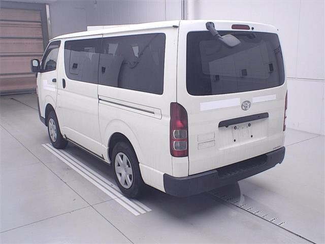 2021 Toyota Hiace 2.8* D/T* 4WD*5 DOOR*, photo 2