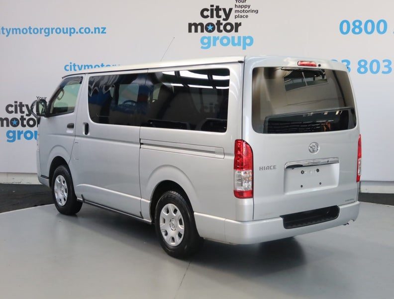 2021 Toyota Hiace 2.8* D/T* 4WD*5 DOOR*, photo 2