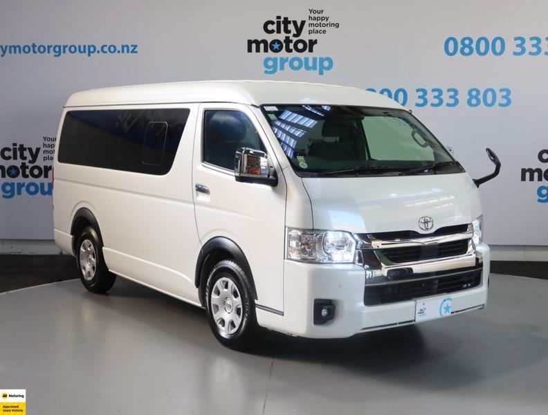 2023 Toyota Hiace 2.7*GL*10 SEATER MINIBUS*