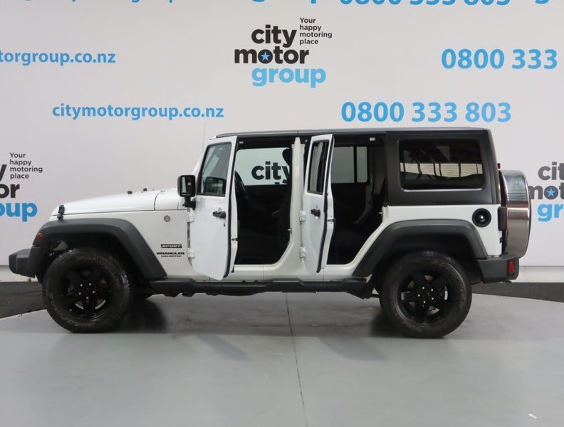 2017 Jeep Wrangler 3.6* WRANGLER SPORT*, photo 3