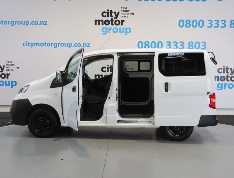2021 Nissan NV200 1.6* 5 DOOR*TRADE VAN*, photo 3