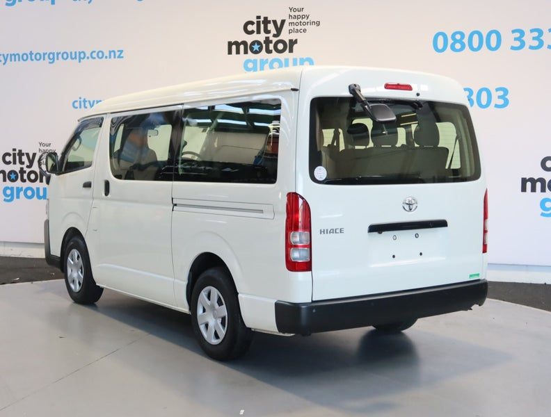 2023 Toyota Hiace 2.7*10 SEATER MINIBUS*, photo 2