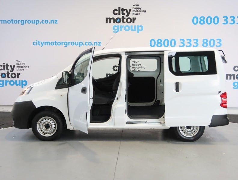 2021 Nissan NV200 1.6*5 DOOR*TRADE VAN*, photo 3