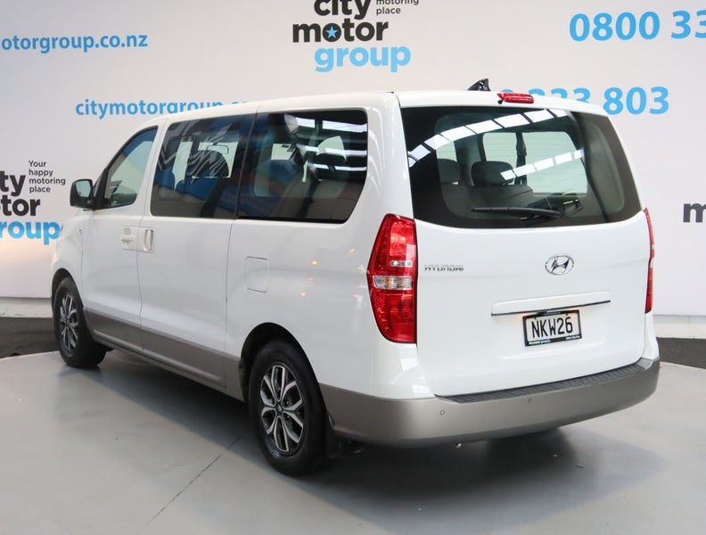 2021 Hyundai iMax 2.5*DIESEL*8 SEATER*, photo 2