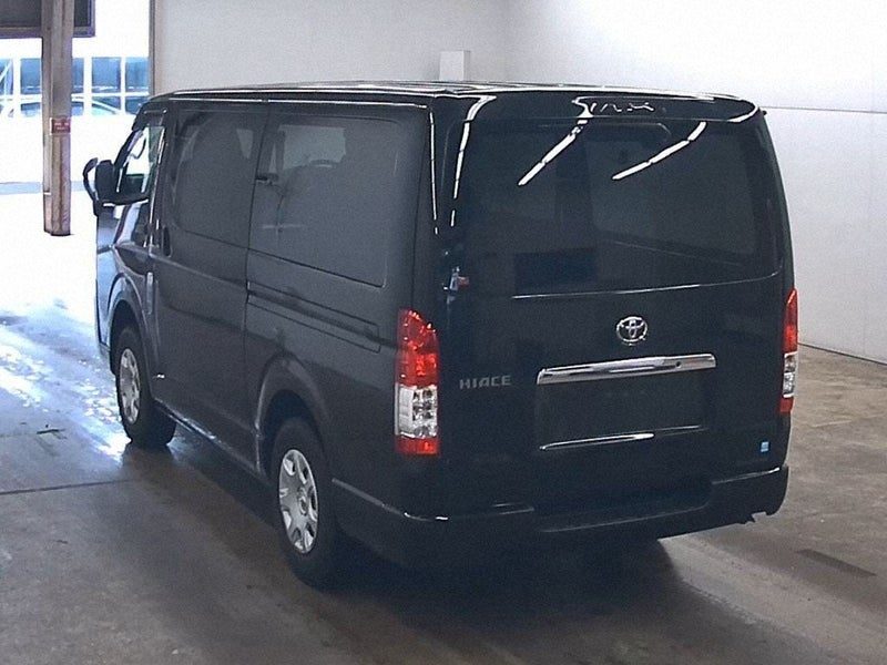 2023 Toyota Hiace 2.8* D/T*4WD*5 DOOR*, photo 2