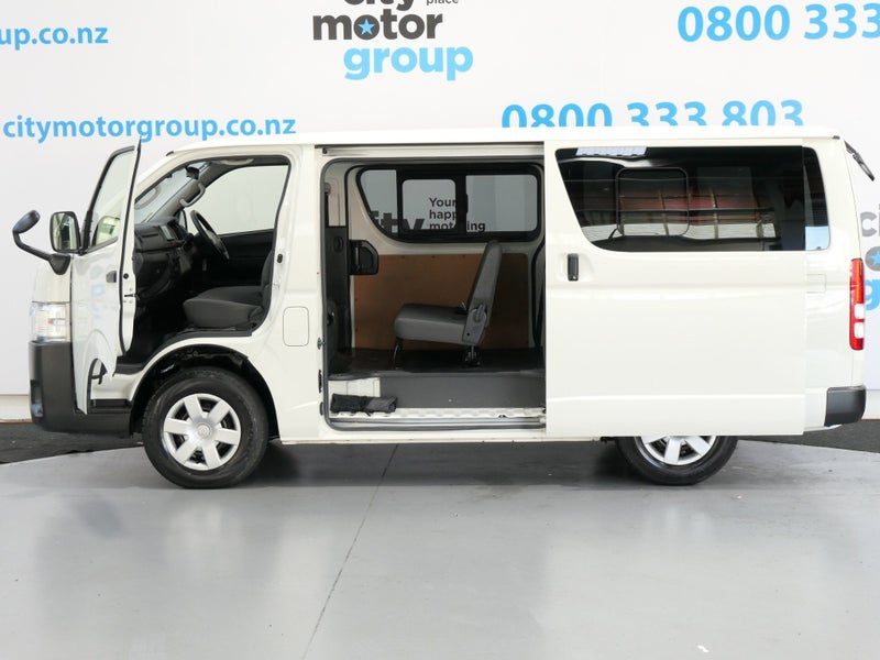 2020 Toyota Hiace 2.8* D/T* 4WD*5 DOOR*, photo 3
