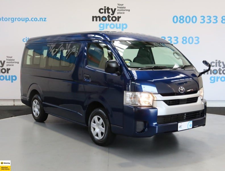 2022 Toyota Hiace 2.7*4WD*10 SEAT MINIBUS