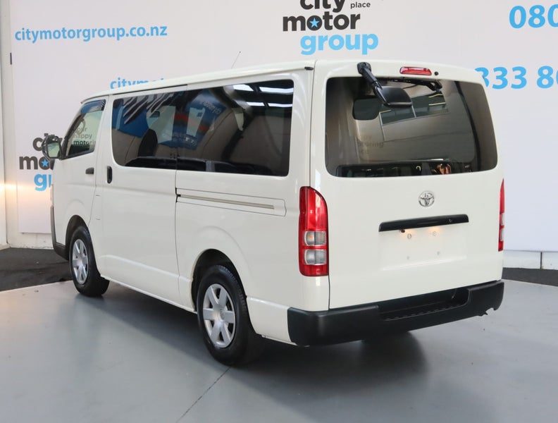 2022 Toyota Hiace 2.8*D/T* LWB* 5 DOOR*, photo 2