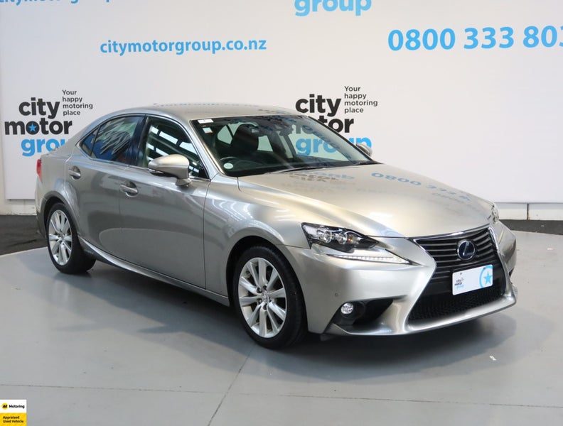 2014 Lexus IS 300h 2.5*HYBRID* LEATHER *, main photo