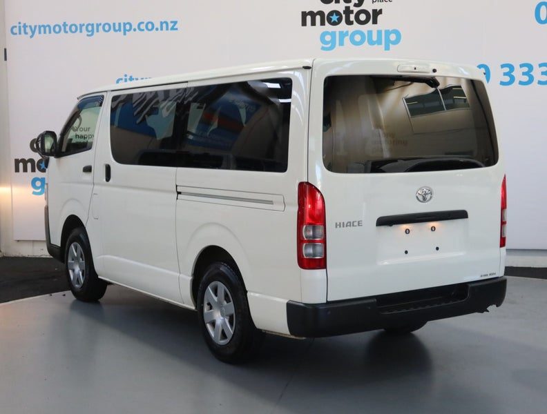 2022 Toyota Hiace 2.8*D/T*4WD*LWB*5 DOOR, photo 2