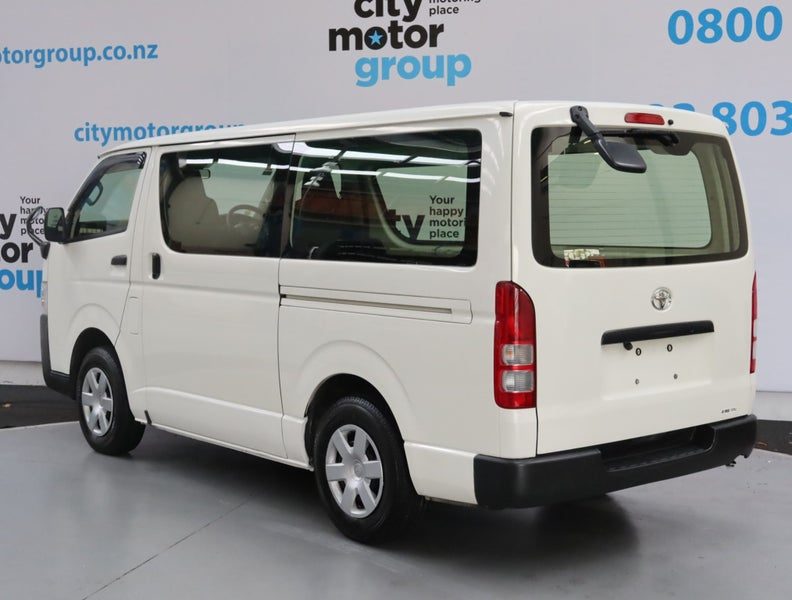 2020 Toyota Hiace 2.8* D/T* 4WD*, photo 2