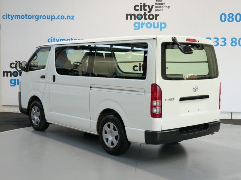 2022 Toyota Hiace 2.8*D/T* LWB* 5 DOOR*, photo 2