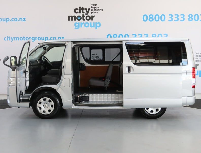 2021 Toyota Hiace 2.0*LWB* 5DR* 6 SEATS*, photo 3