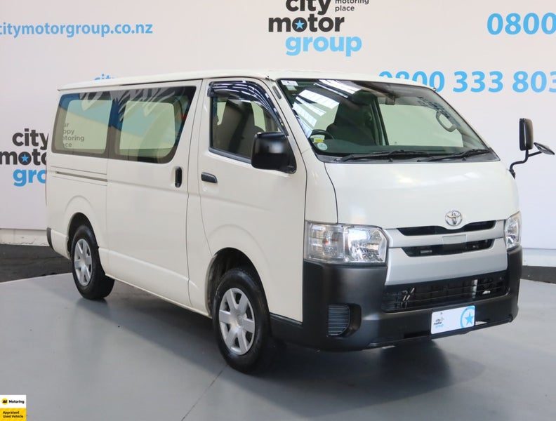 2019 Toyota Hiace 2.8* 4WD*LWB* 5 DR*