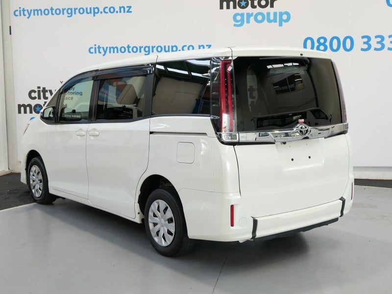 2020 Toyota Noah 2.0*MOBILITY*WHEELCHAIR*, photo 2