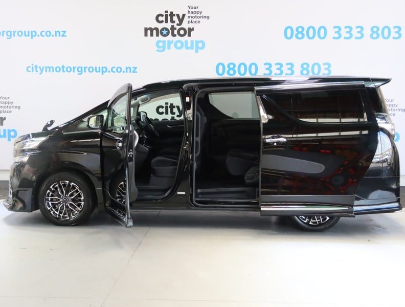 2017 Toyota Vellfire 2.5*Z ED* 8 SEATER*, photo 3