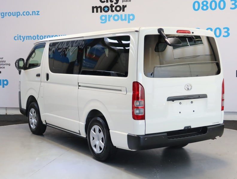 2021 Toyota Hiace 2.8*D/T* 4WD* LWB*5 DR*, photo 2