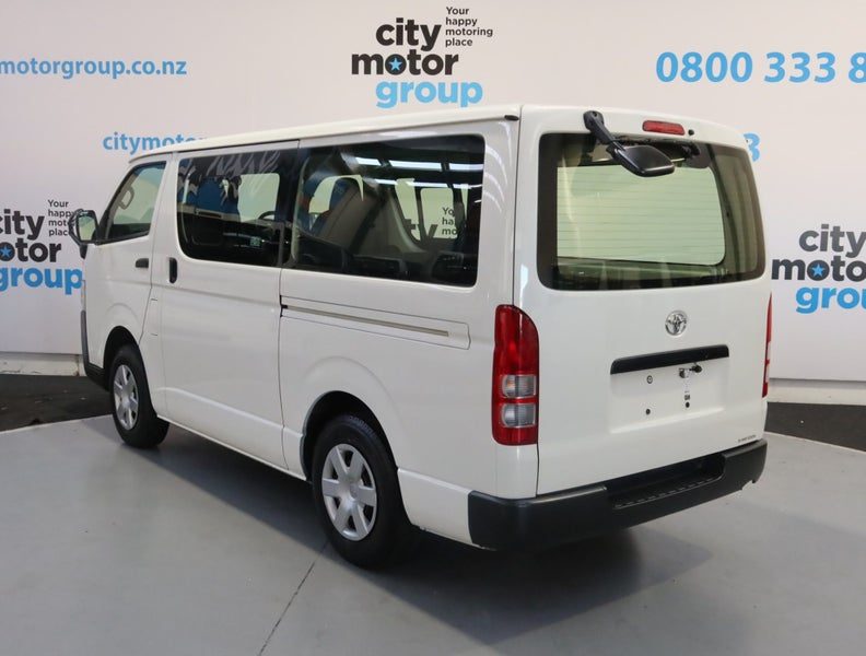2021 Toyota Hiace 2.8*D/T*4WD*LWB*5 DR*, photo 2