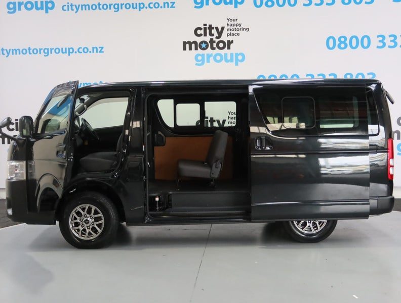 2021 Toyota Hiace 2.8*D/T* 4WD* LWB*6 SEATS, photo 3