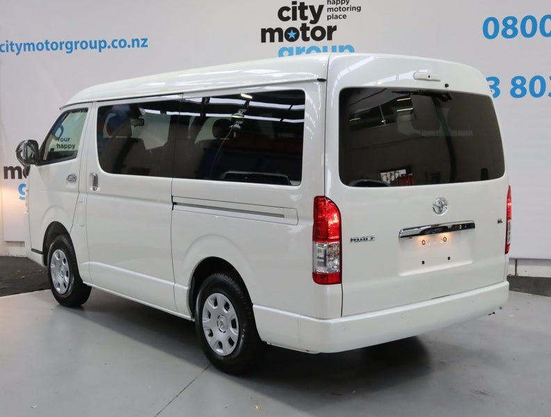 2025 Toyota Hiace 2.7*4WD*10 SEATER MINIBUS, photo 2