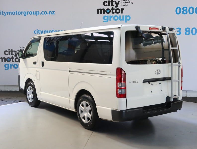 2020 Toyota Hiace 2.8*D/T* LWB* 6 SEATER*, photo 2