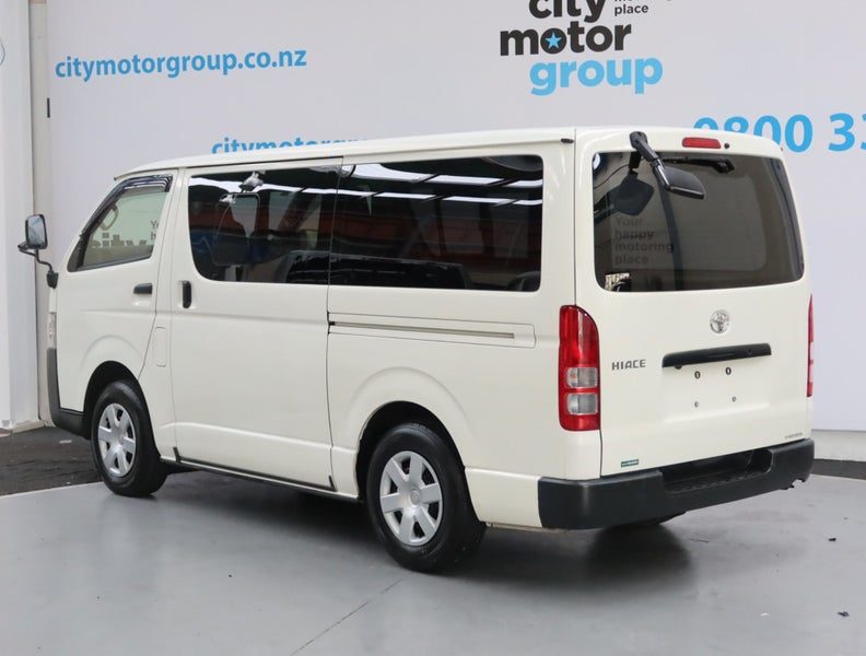 2020 Toyota Hiace 2.8*D/T* 4WD* LWB* 5 DR*, photo 2