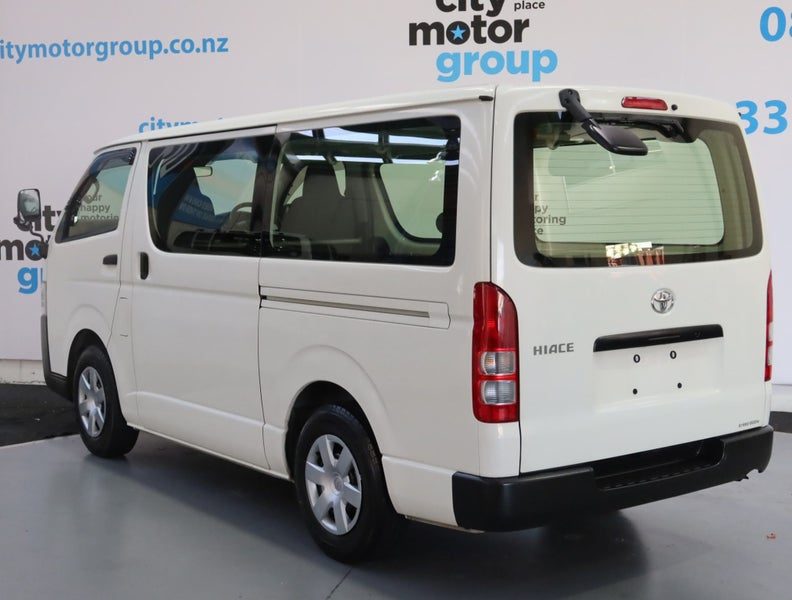 2020 Toyota Hiace 2.8*D/T*LWB* 5 DOOR*, photo 2