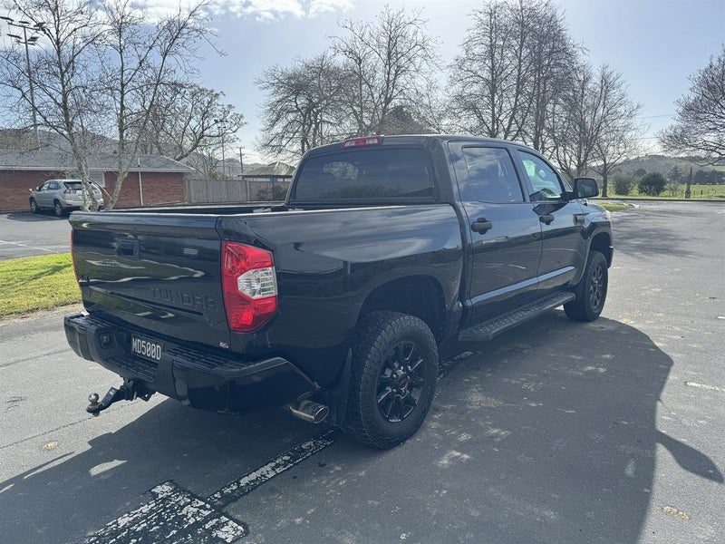 2017 Toyota Tundra, photo 2