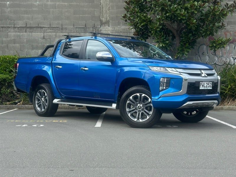 2023 Mitsubishi Triton DC VRX 4WD 6AT 2.4D