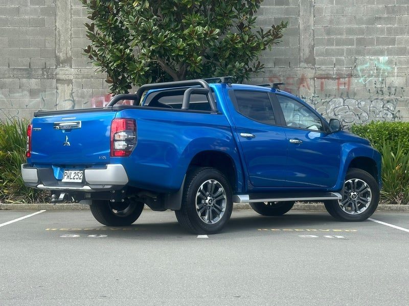2023 Mitsubishi Triton DC VRX 4WD 6AT 2.4D, photo 3