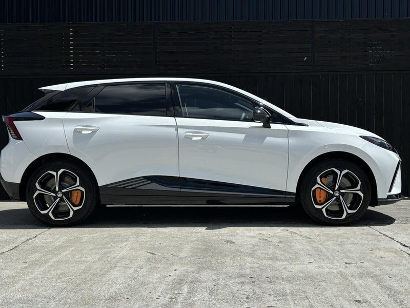 2026 MG MG4 X-POWER 320KW AWD, photo 2
