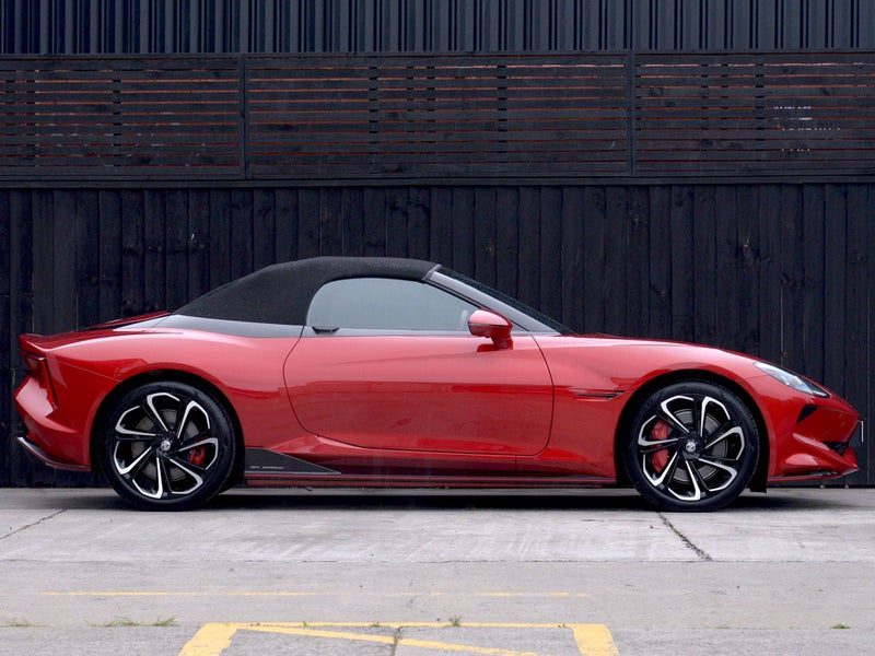 2026 MG Cyberster AWD 77KWH, photo 2