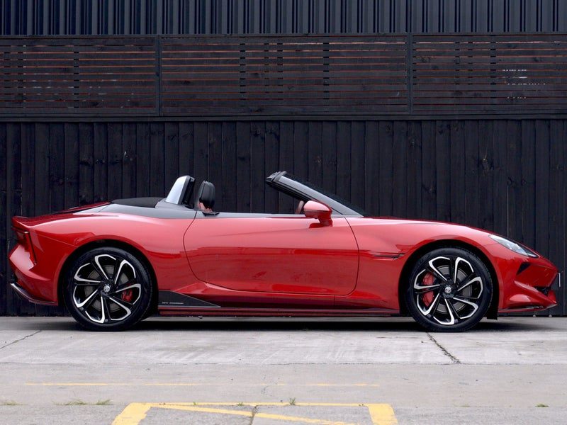 2026 MG Cyberster AWD 77KWH, photo 3