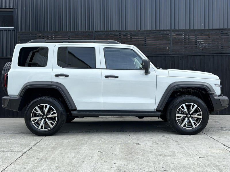 2026 GWM Tank 300 Ultra Petrol, photo 2