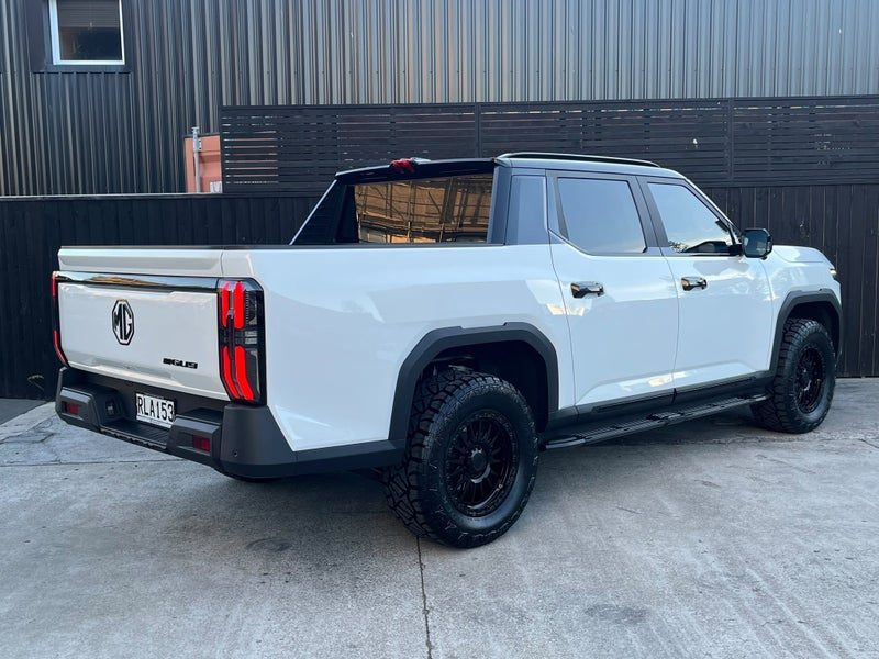 2025 MG U9 2.5T AT Explore -Black Edition, photo 3