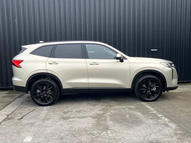 2025 HAVAL H6 Ultra, photo 2