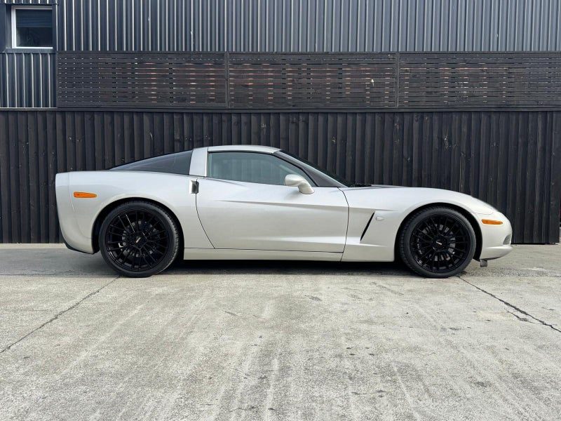 2005 Chevrolet Corvette C6 6 Speed Manual, photo 2