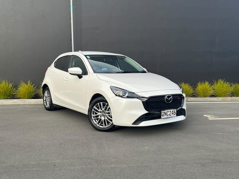 2024 Mazda 2 LTD 1.5P/6AT
