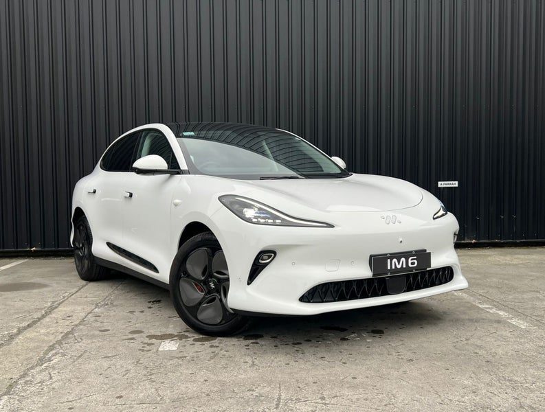 2026 MG IM6 Premium 75Kwh/Ev/At, main photo