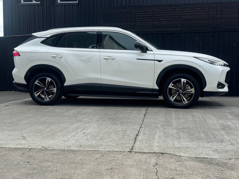 2026 MG HS PHEV Excite, photo 2