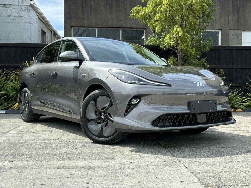 2026 MG IM6 Premium 75Kwh/Ev/At