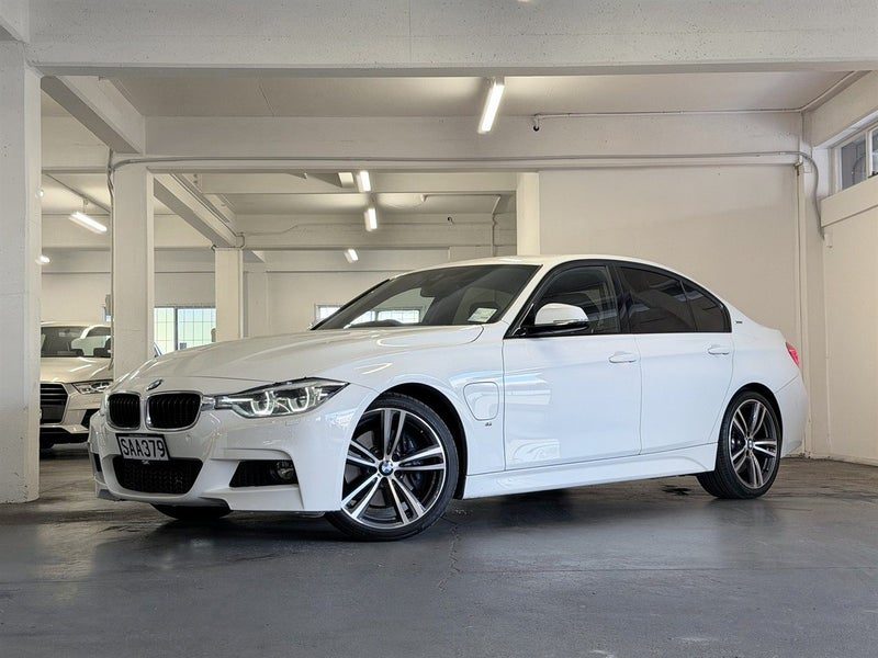 2016 BMW 330e M Sport PHEV NZ New