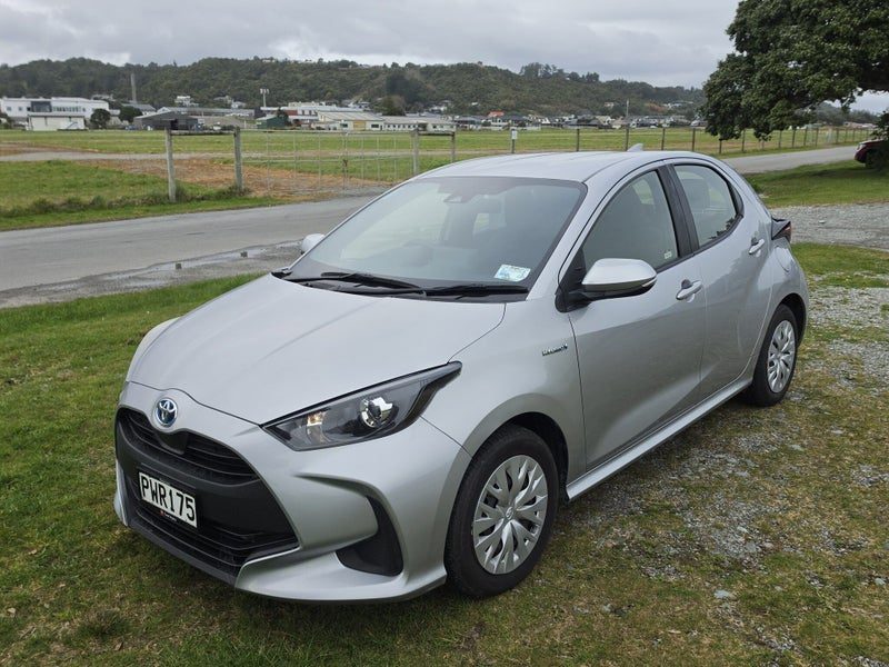 2023 Toyota Yaris GX 1.5P HV ECVT FWD HB/5D/5S, photo 2