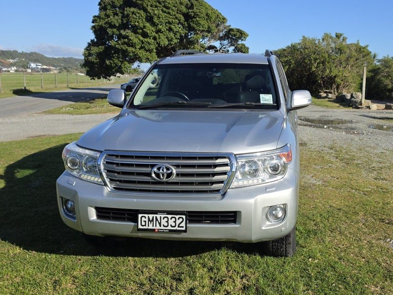 2013 Toyota Land Cruiser 200 VX 4WD 4.5TD SUV 6A, photo 2