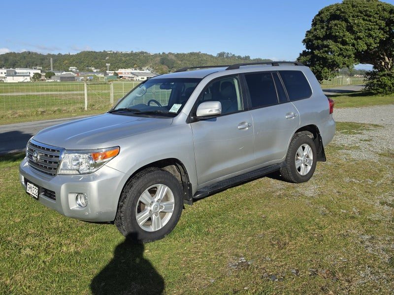 2013 Toyota Land Cruiser 200 VX 4WD 4.5TD SUV 6A, photo 3
