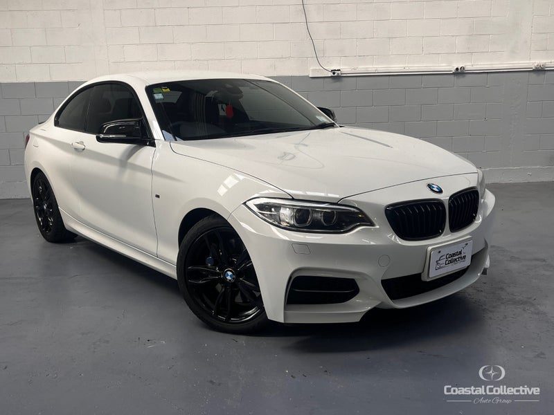 2015 BMW M235i, photo 2